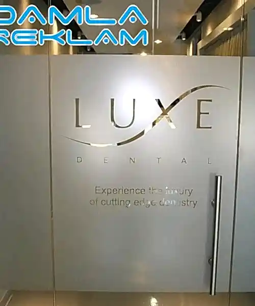 cam-dekor-folyo-kumlama-uygulama--6